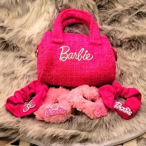 Barbie bundle, Purse, 4 hair ties & socks!!!